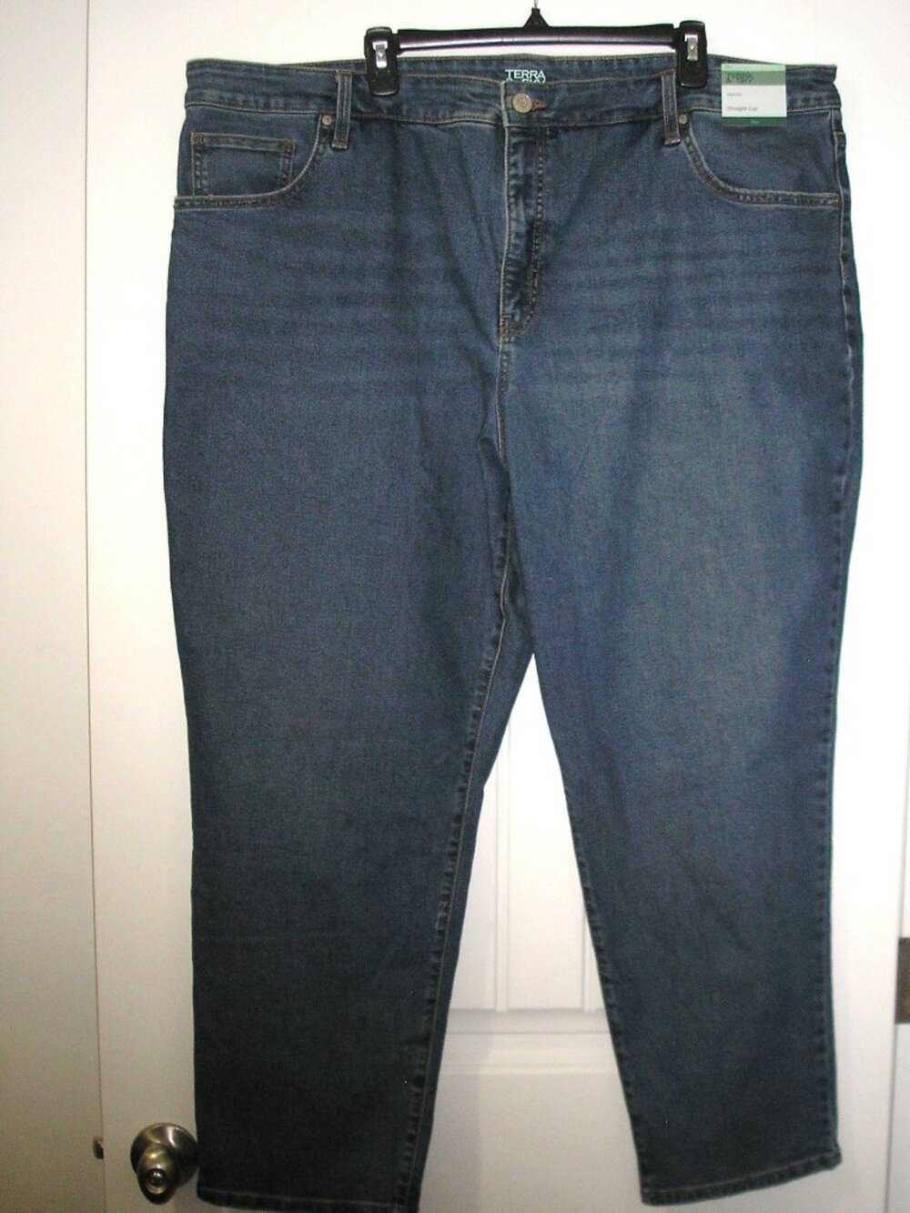 Terra & Sky High Rise Straight Leg Denim Jeans, Sz 22W NWT